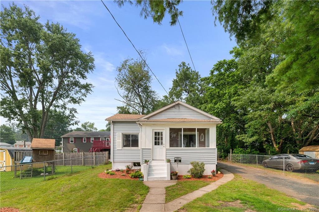 48 Gilbert Avenue Bloomfield CT 06002
