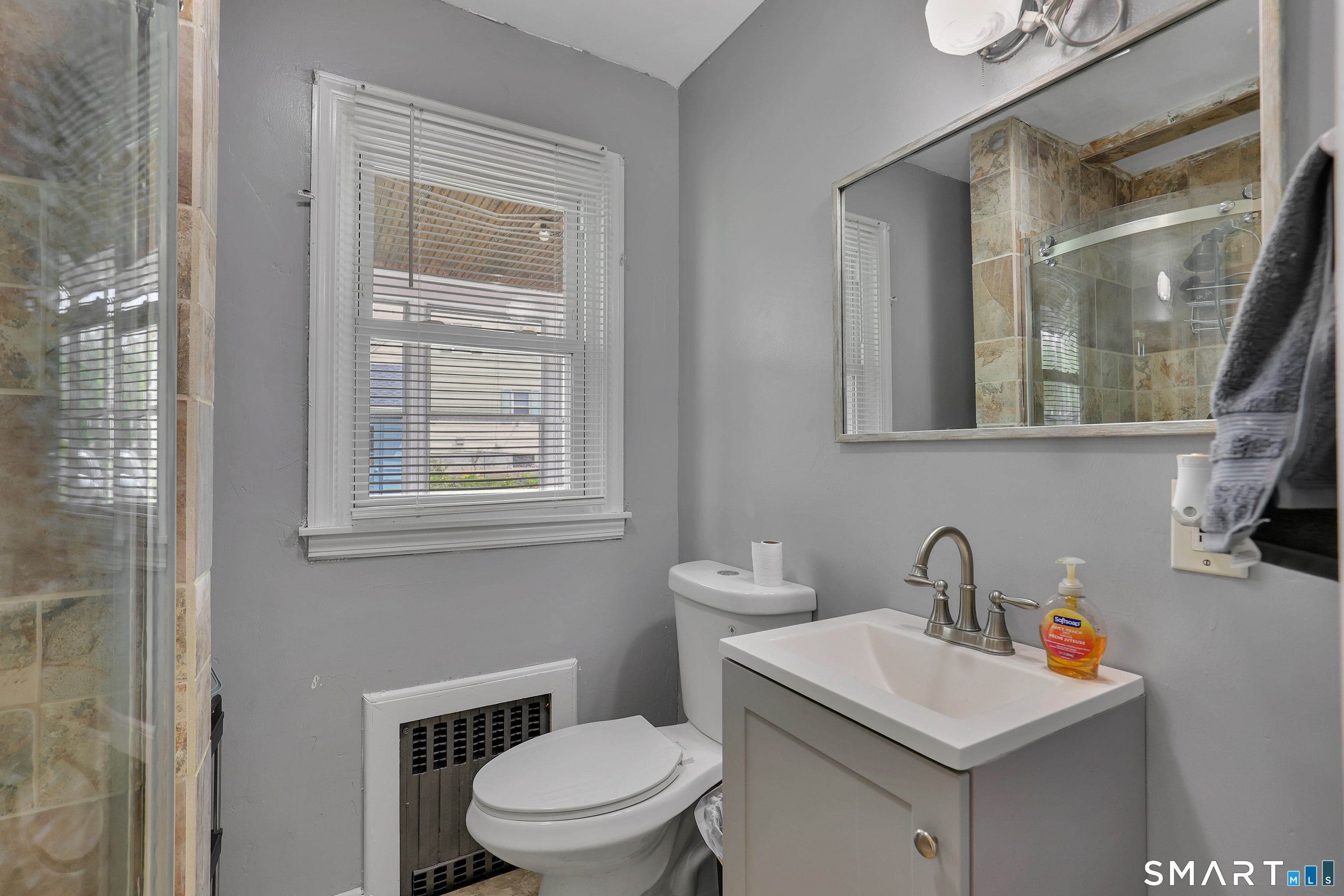 58 Ledger Street Hartford CT 06106