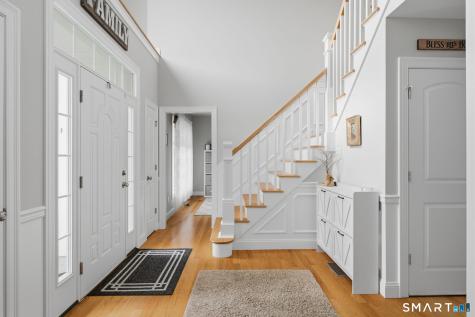 33 Tanbark Trail Farmington CT 06085