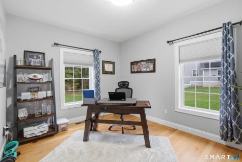 33 Tanbark Trail Farmington CT 06085