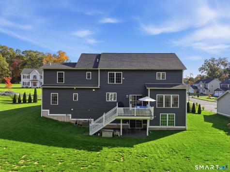33 Tanbark Trail Farmington CT 06085