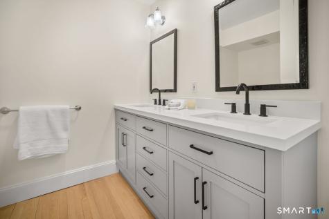 110 Sport Hill Road Redding CT 06896