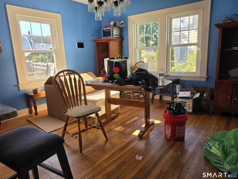 437 Woodstock Avenue Stratford CT 06614
