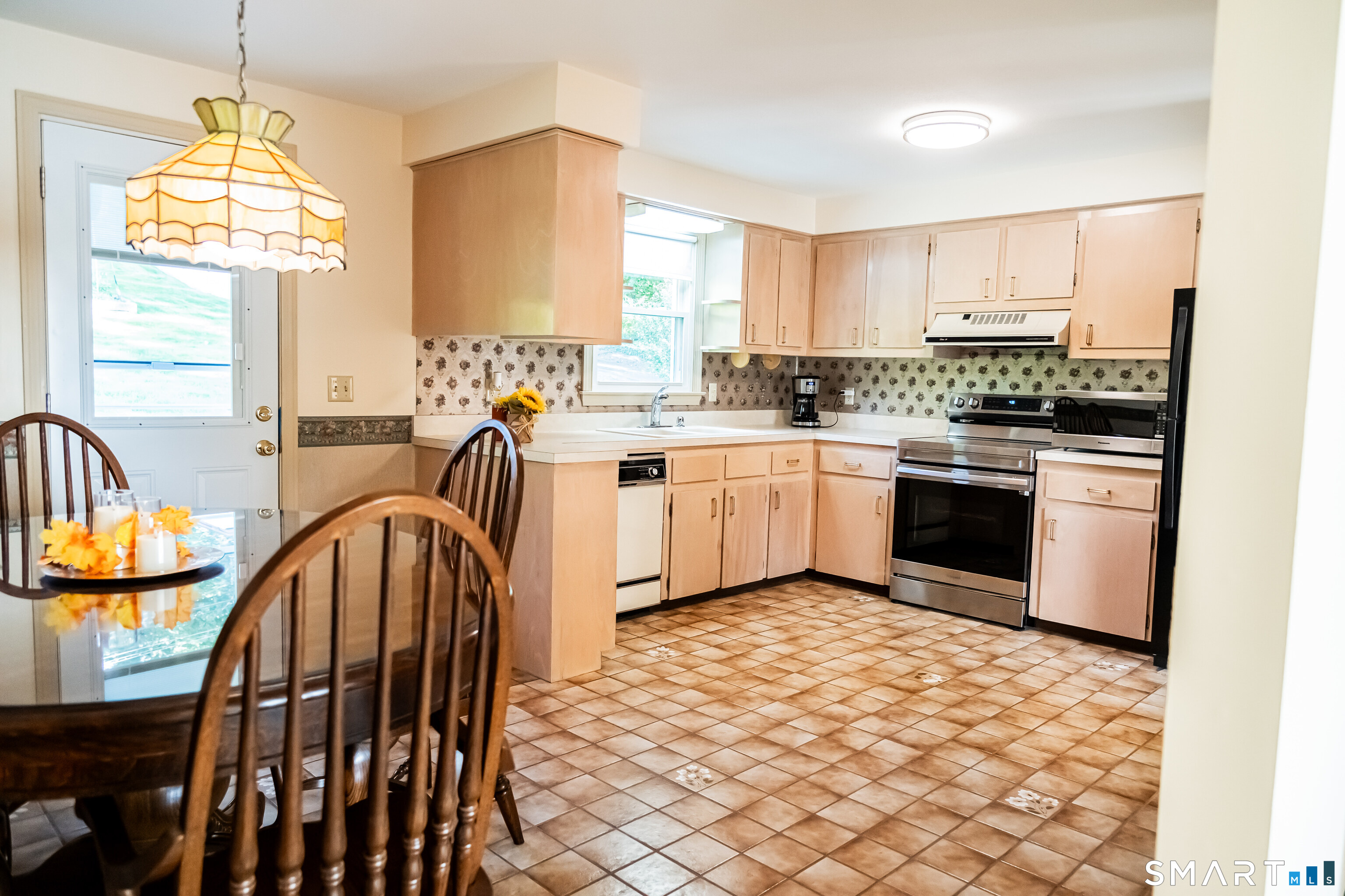130 Lydale Place Meriden CT 06450