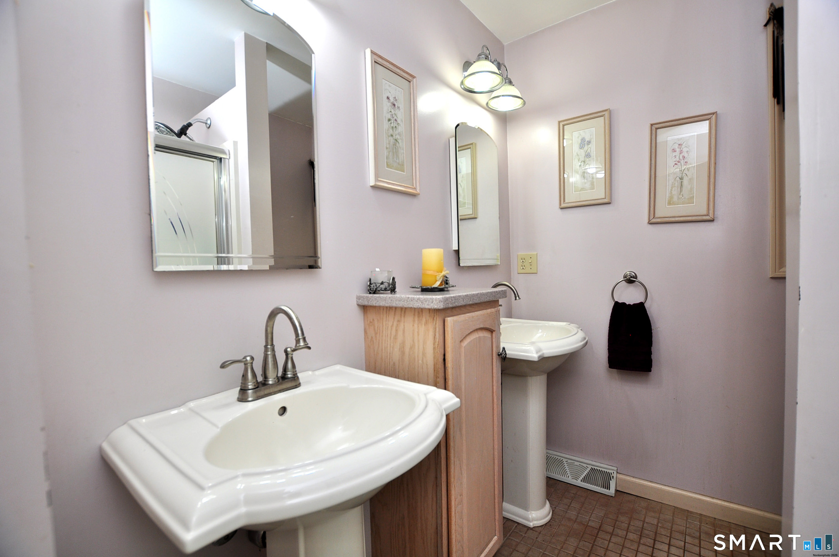 24 River Road Farmington CT 06085