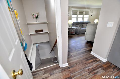 24 River Road Farmington CT 06085