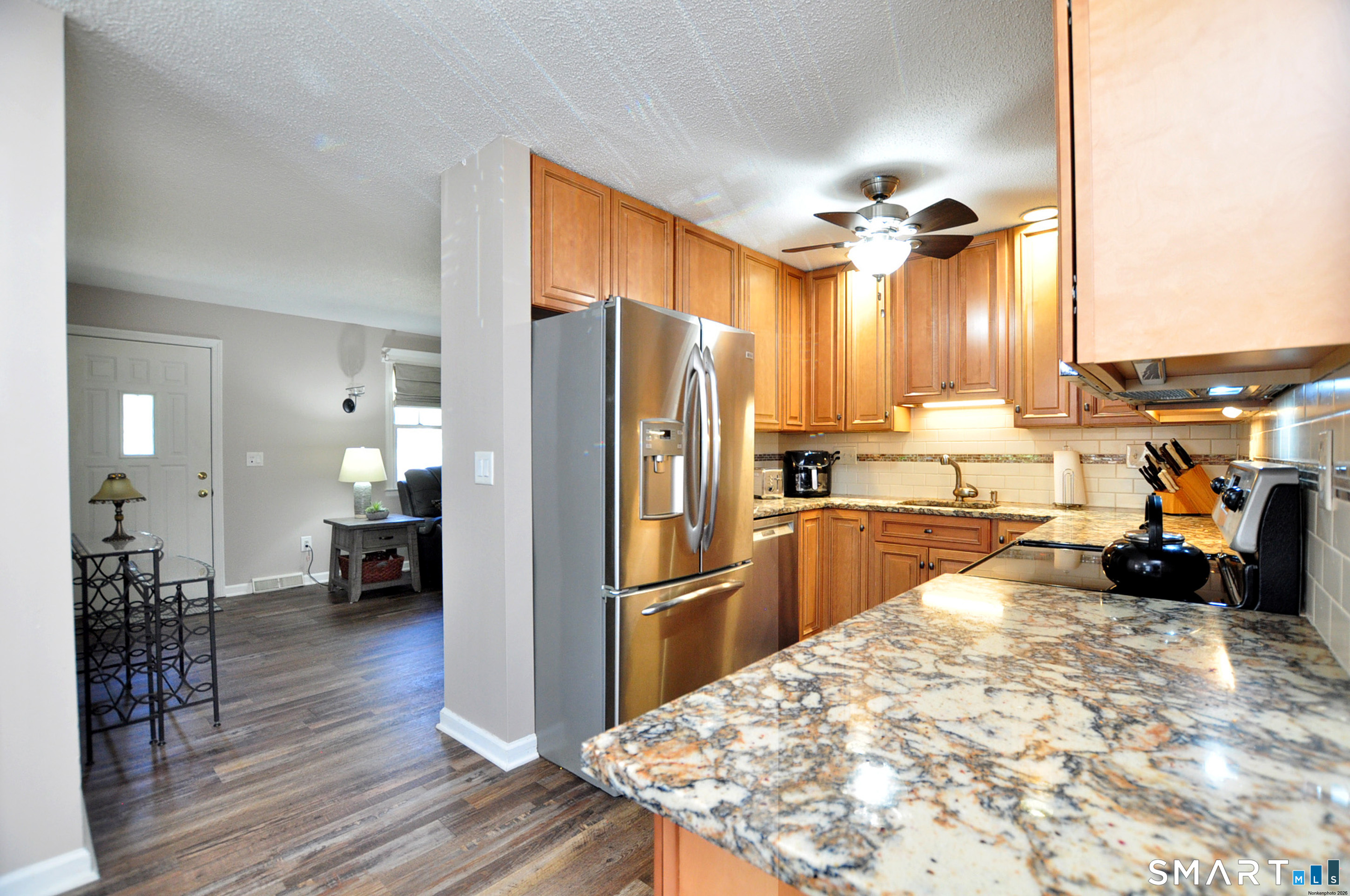 24 River Road Farmington CT 06085