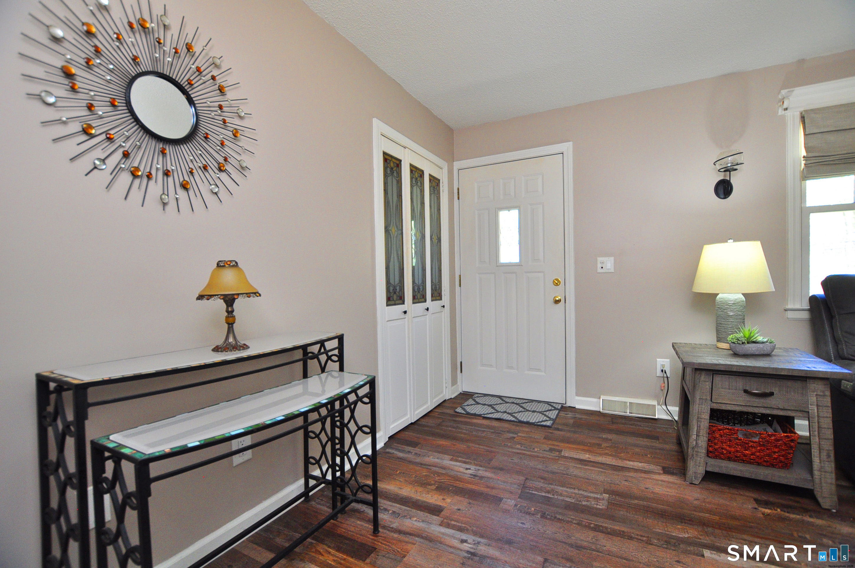 24 River Road Farmington CT 06085
