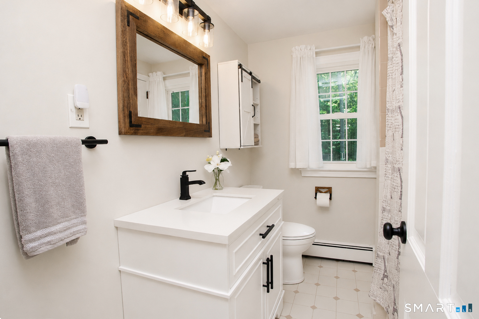 48 Quorn Hunt Road Simsbury CT 06092