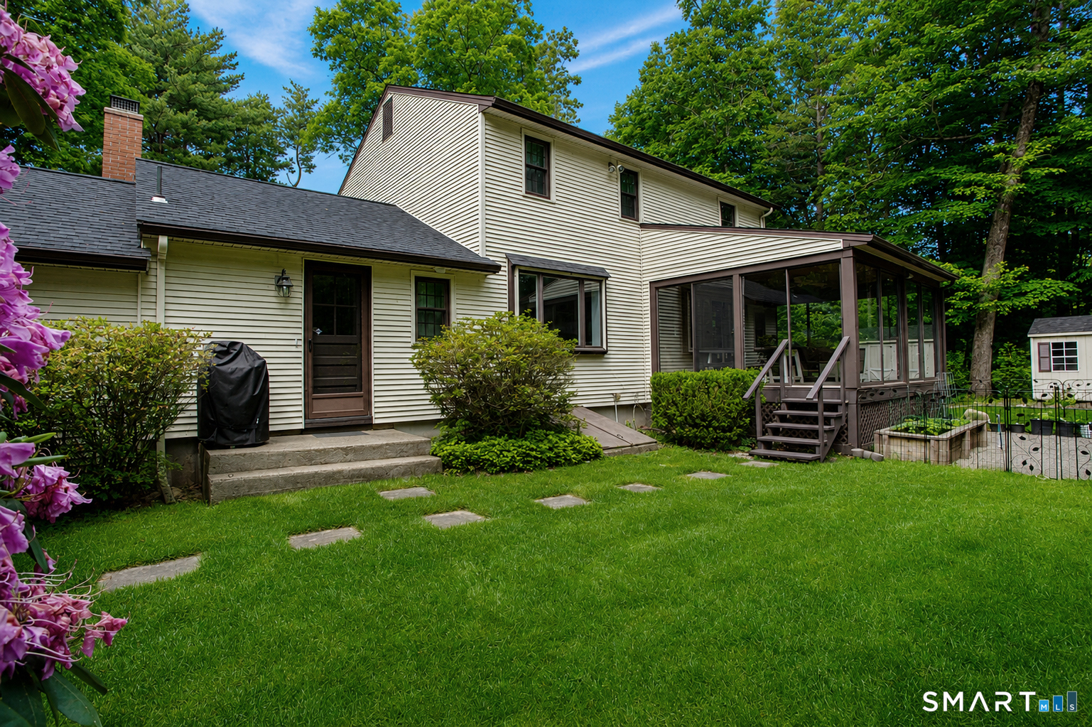 48 Quorn Hunt Road Simsbury CT 06092