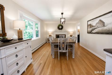 48 Quorn Hunt Road Simsbury CT 06092