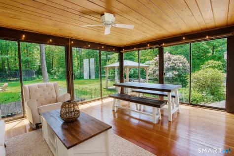 48 Quorn Hunt Road Simsbury CT 06092