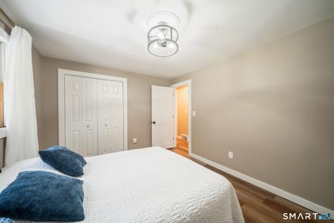 4 Gloria Avenue Seymour CT 06483