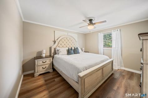 4 Gloria Avenue Seymour CT 06483
