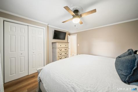 4 Gloria Avenue Seymour CT 06483