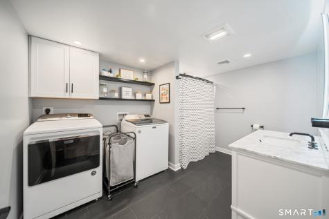 4 Gloria Avenue Seymour CT 06483