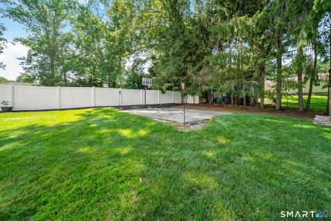 4 Gloria Avenue Seymour CT 06483