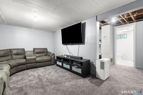 60 Hillcrest Avenue Hamden CT 06514
