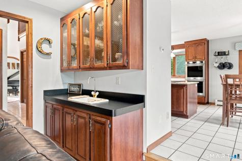 37 Valerie Drive Bolton CT 06043