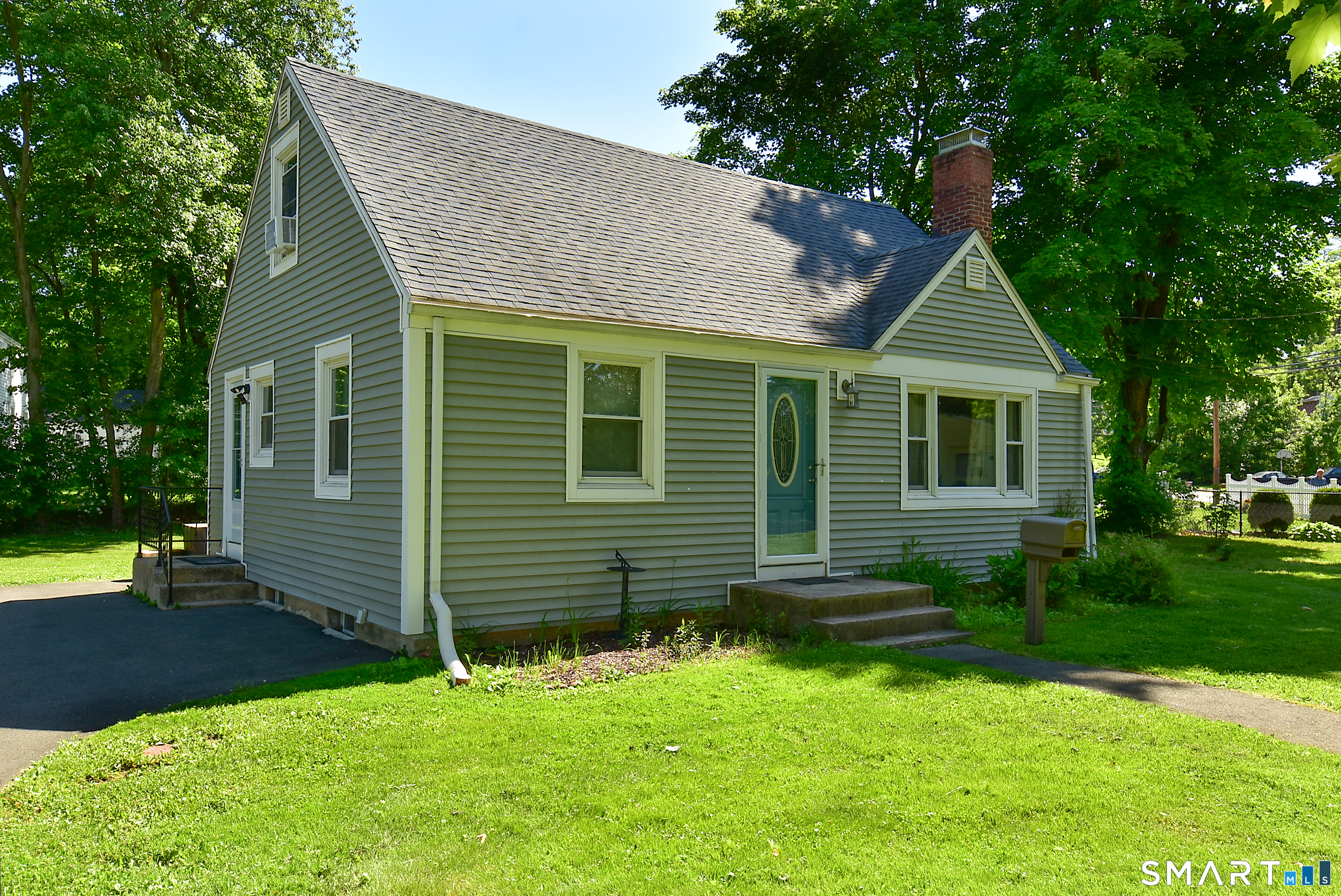 82 Rood Avenue Windsor CT 06095