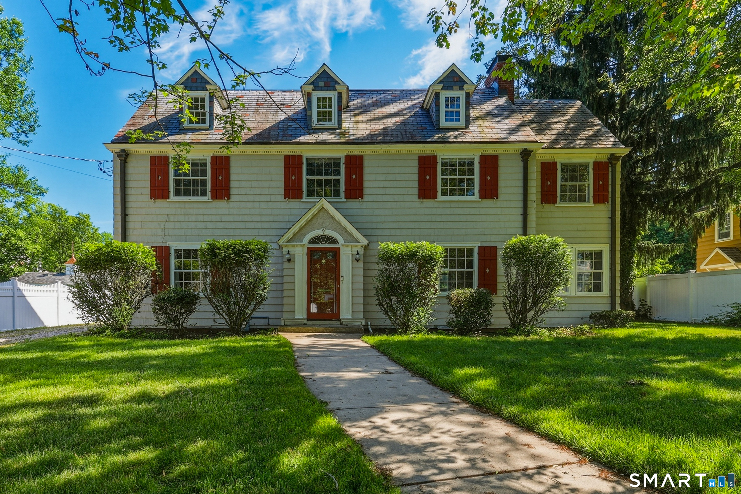 9 Bainbridge Road West Hartford CT 06119