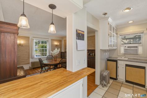 9 Bainbridge Road West Hartford CT 06119