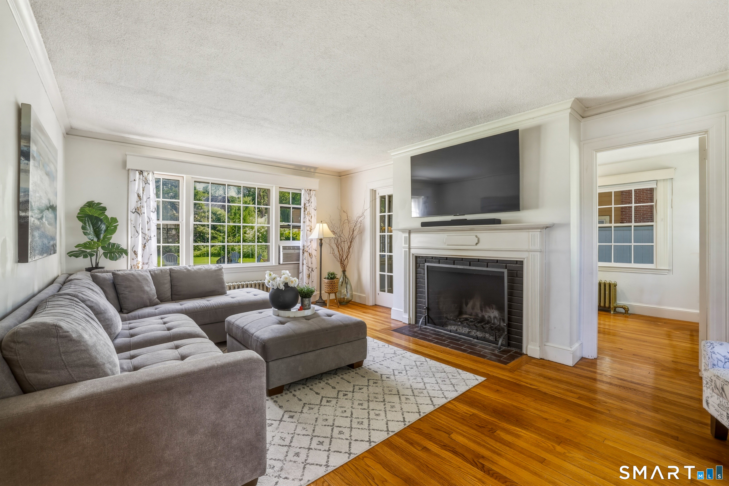 9 Bainbridge Road West Hartford CT 06119