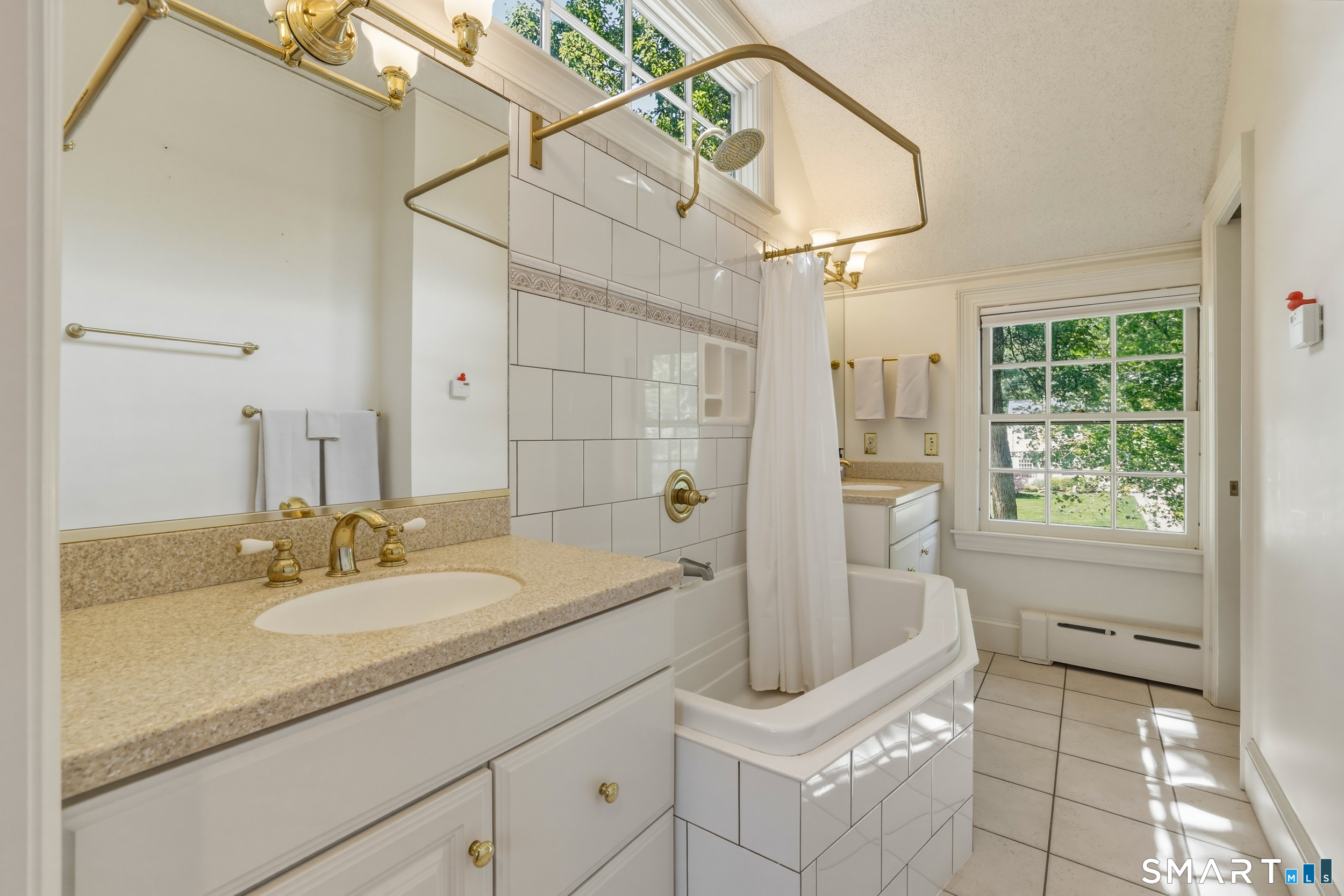 9 Bainbridge Road West Hartford CT 06119