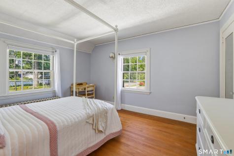 9 Bainbridge Road West Hartford CT 06119