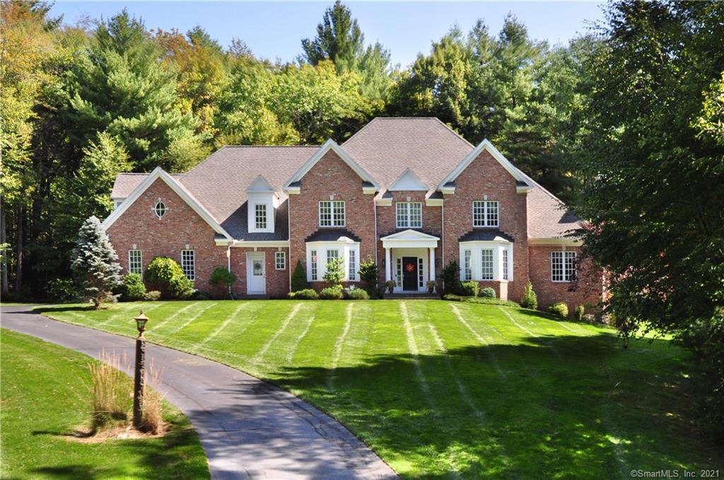 22 Red Fox Run Canton CT 06019