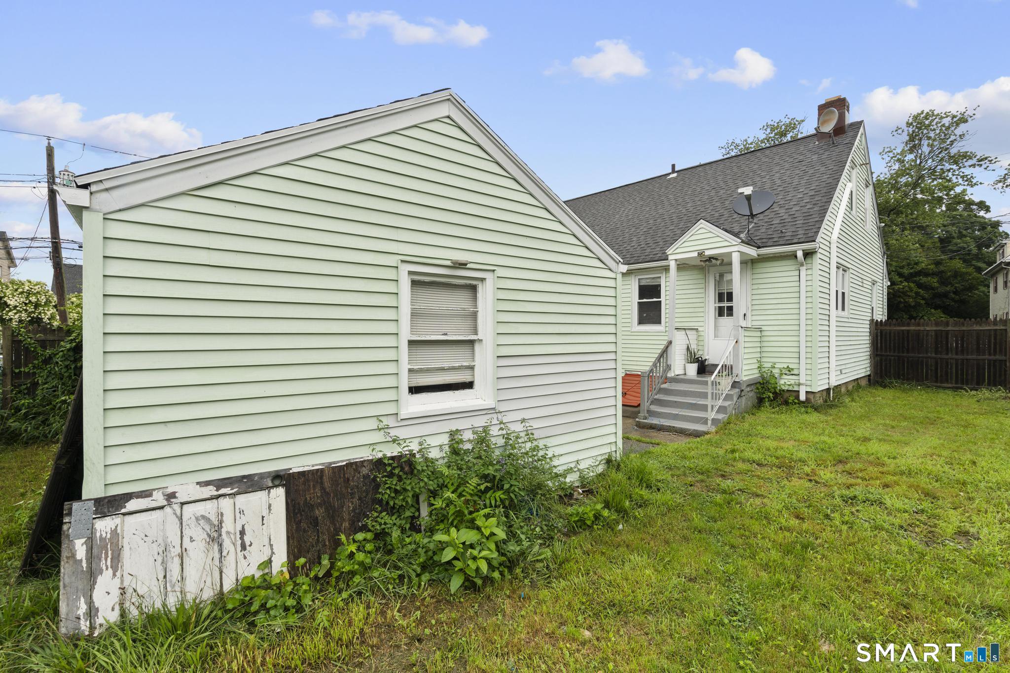 620 Granfield Avenue Bridgeport CT 06610