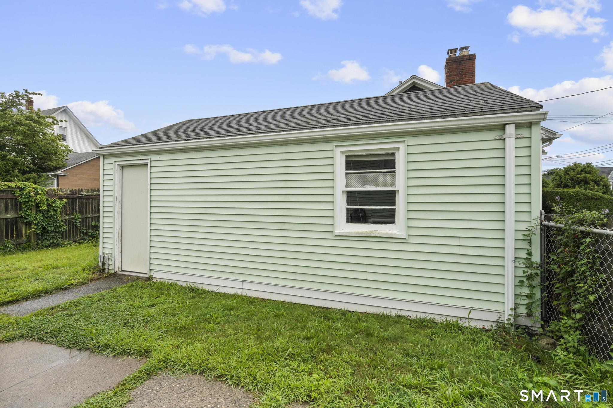 620 Granfield Avenue Bridgeport CT 06610