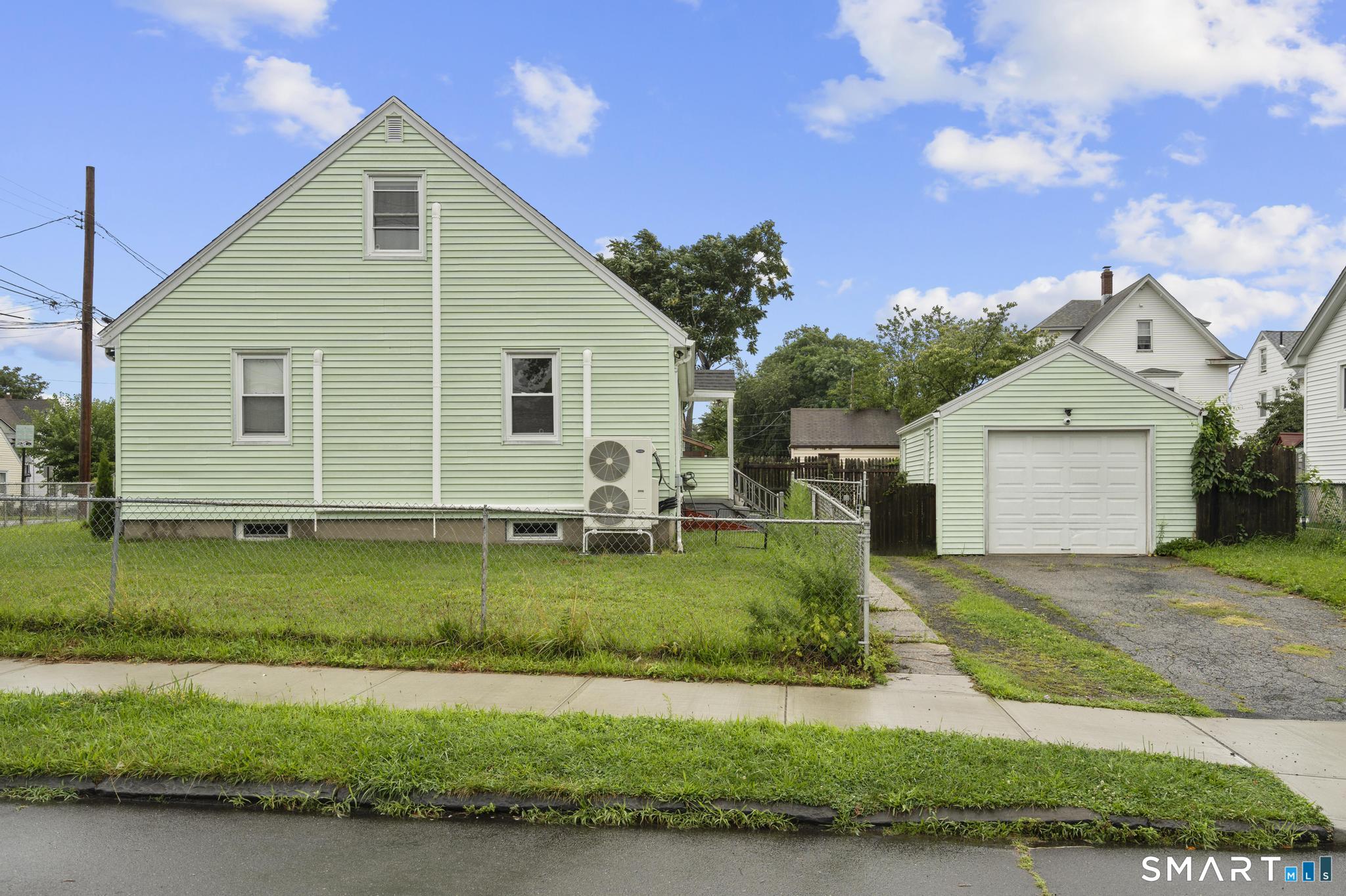 620 Granfield Avenue Bridgeport CT 06610