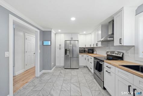 57 Dings Road New Hartford CT 06057