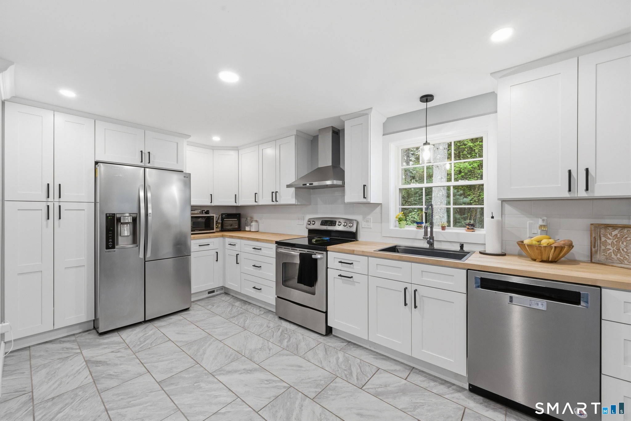 57 Dings Road New Hartford CT 06057