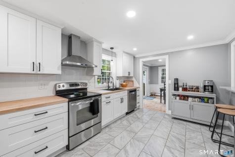 57 Dings Road New Hartford CT 06057