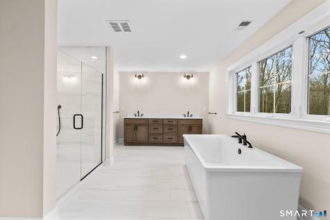 6 Twin Valley Road East Lyme CT 06333