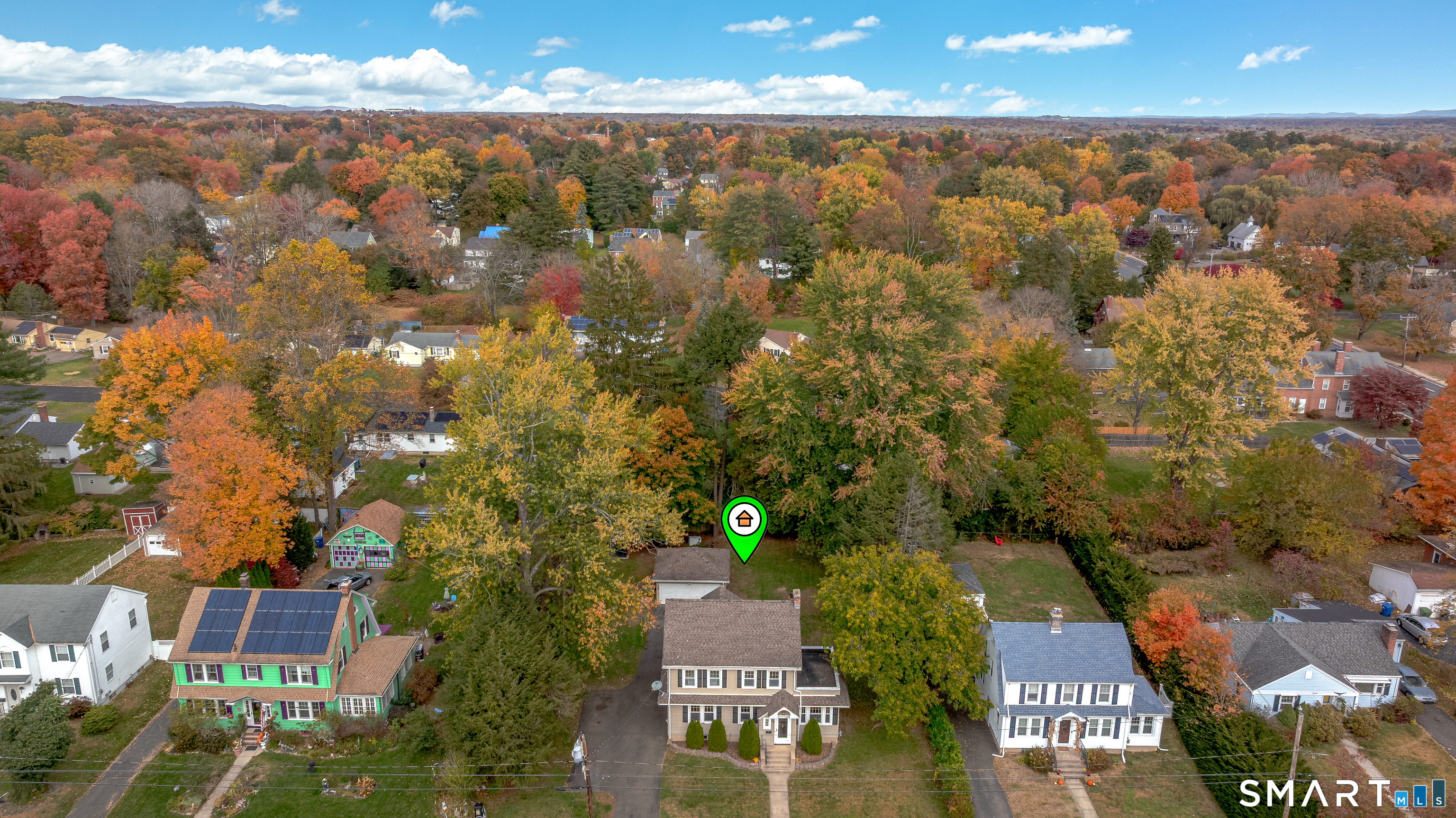 24 Giddings Avenue Windsor CT 06095
