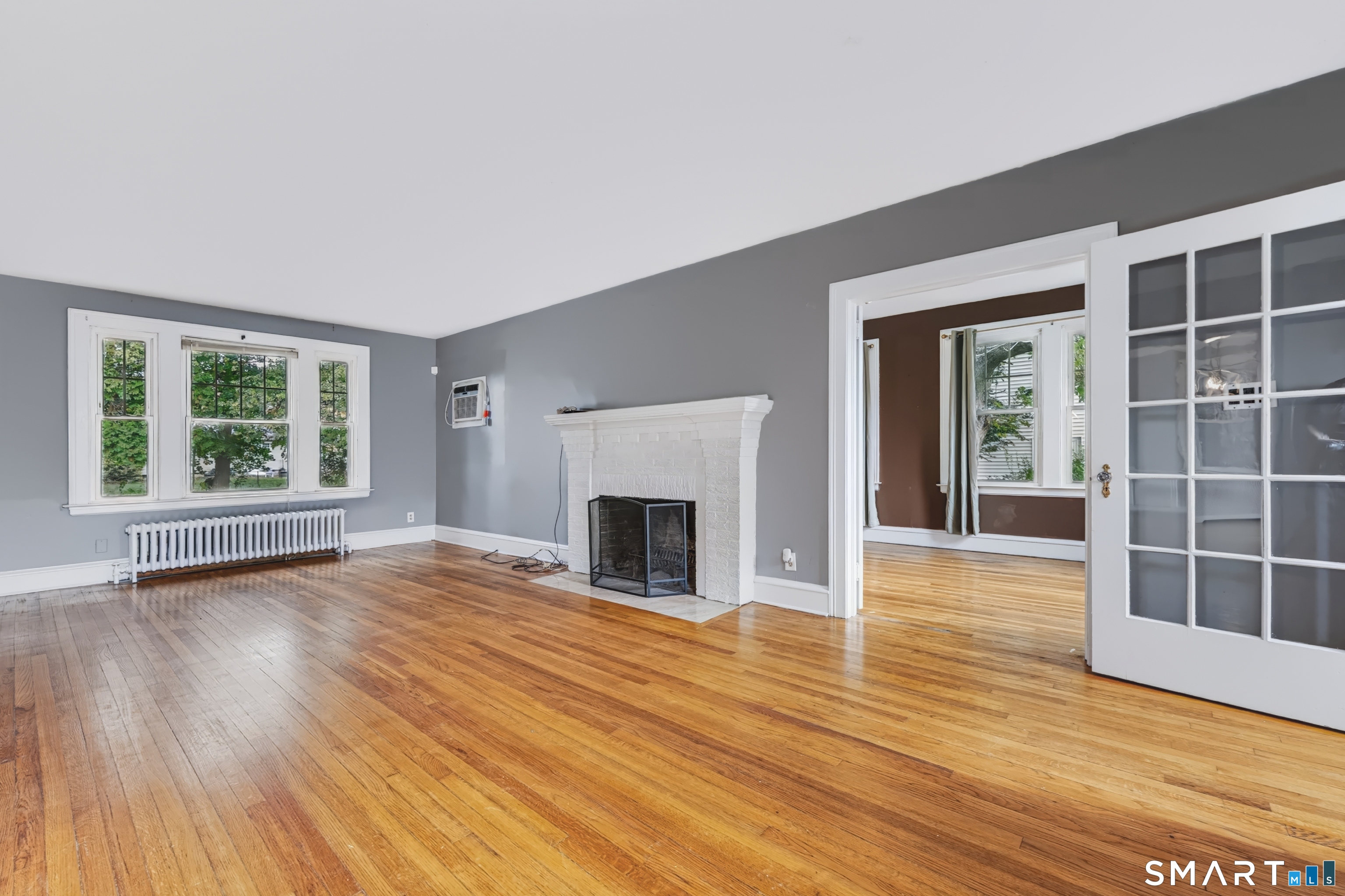 24 Giddings Avenue Windsor CT 06095