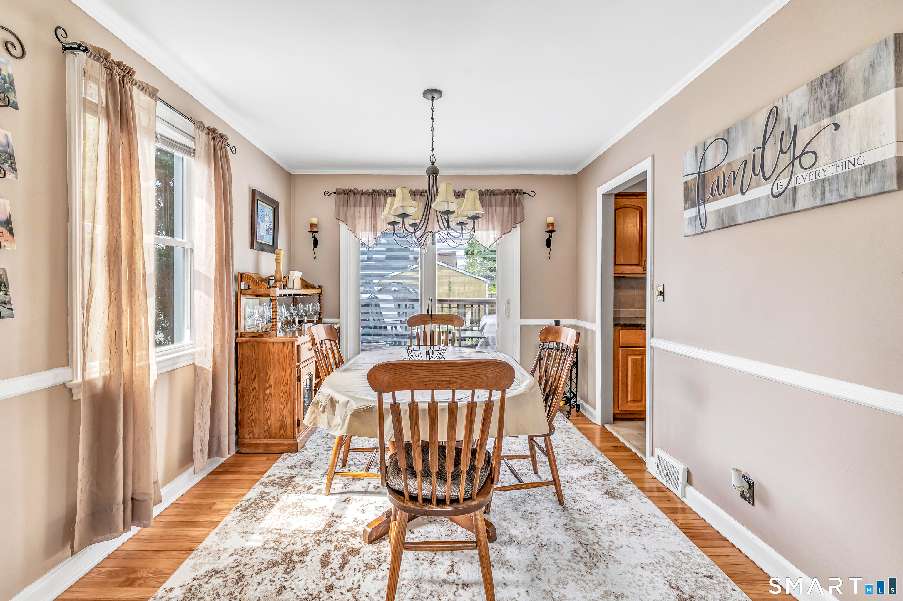 543 Woodstock Avenue Stratford CT 06614