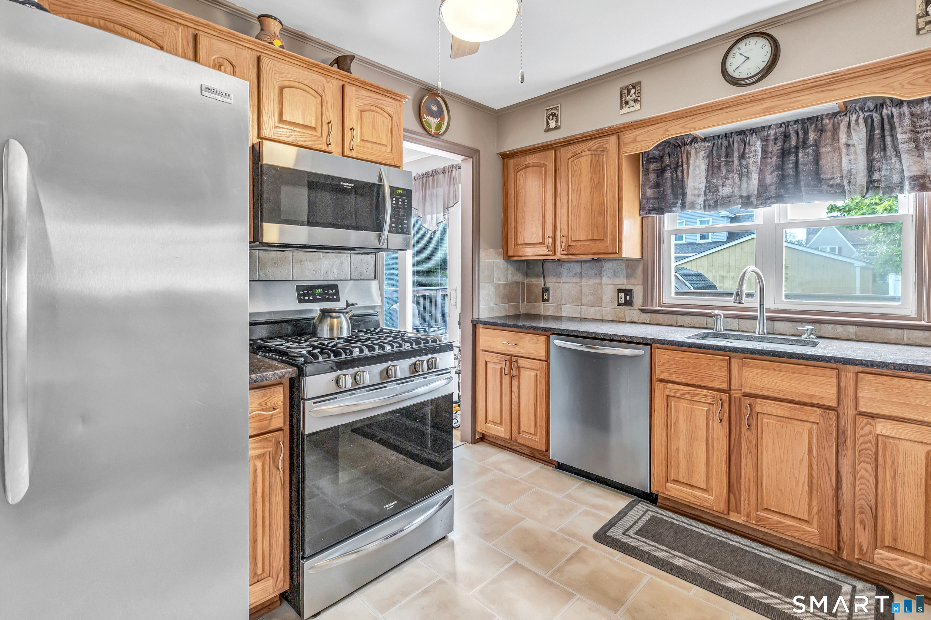 543 Woodstock Avenue Stratford CT 06614
