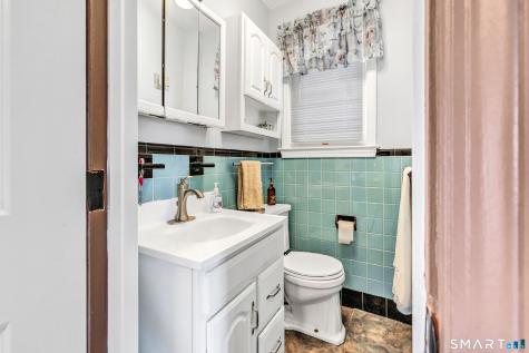 543 Woodstock Avenue Stratford CT 06614