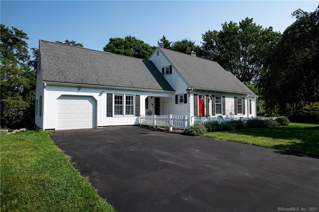 379 Glenwood Avenue Extension Waterford CT 06385