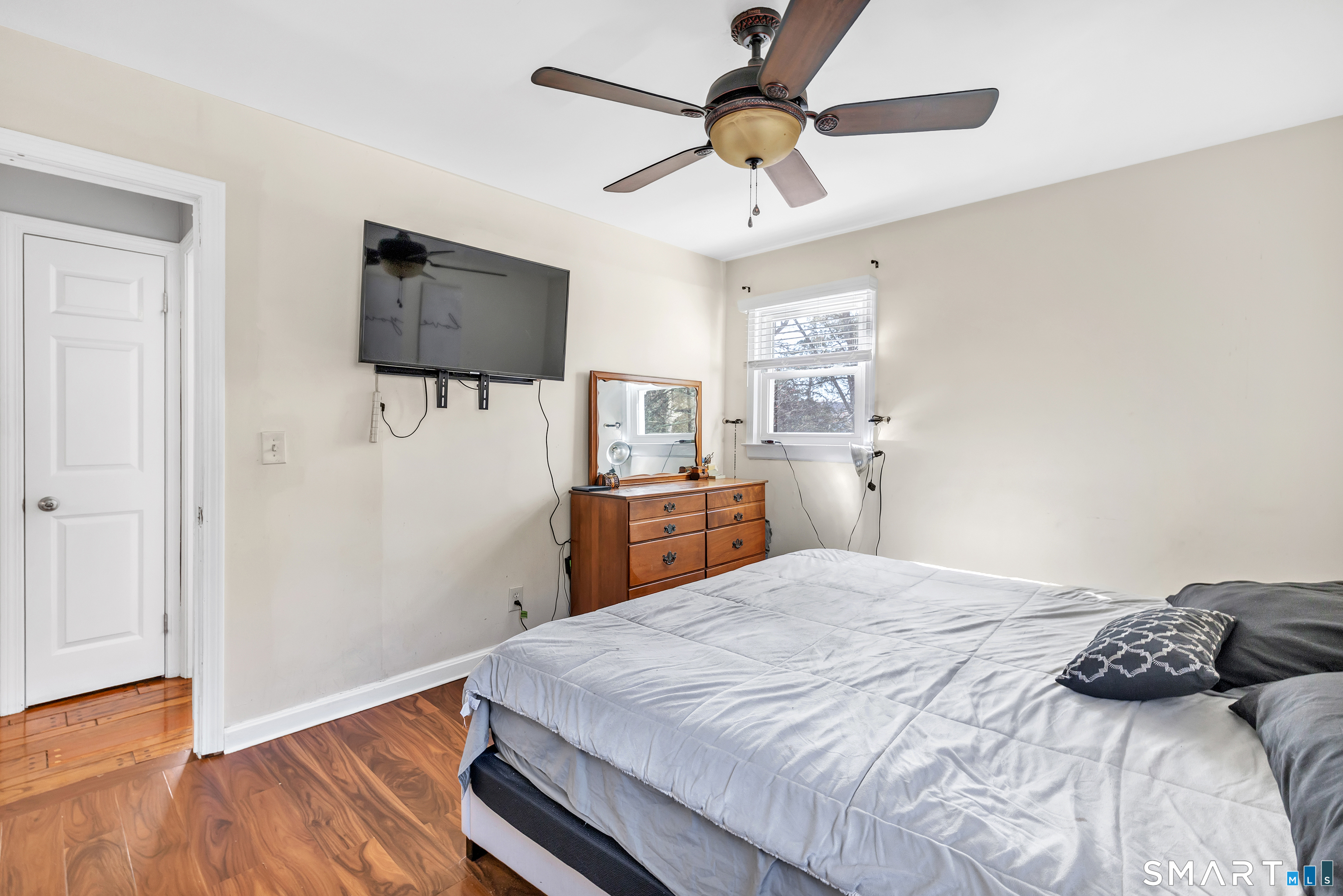 52 Cook Lane Beacon Falls CT 06403