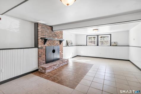 52 Cook Lane Beacon Falls CT 06403
