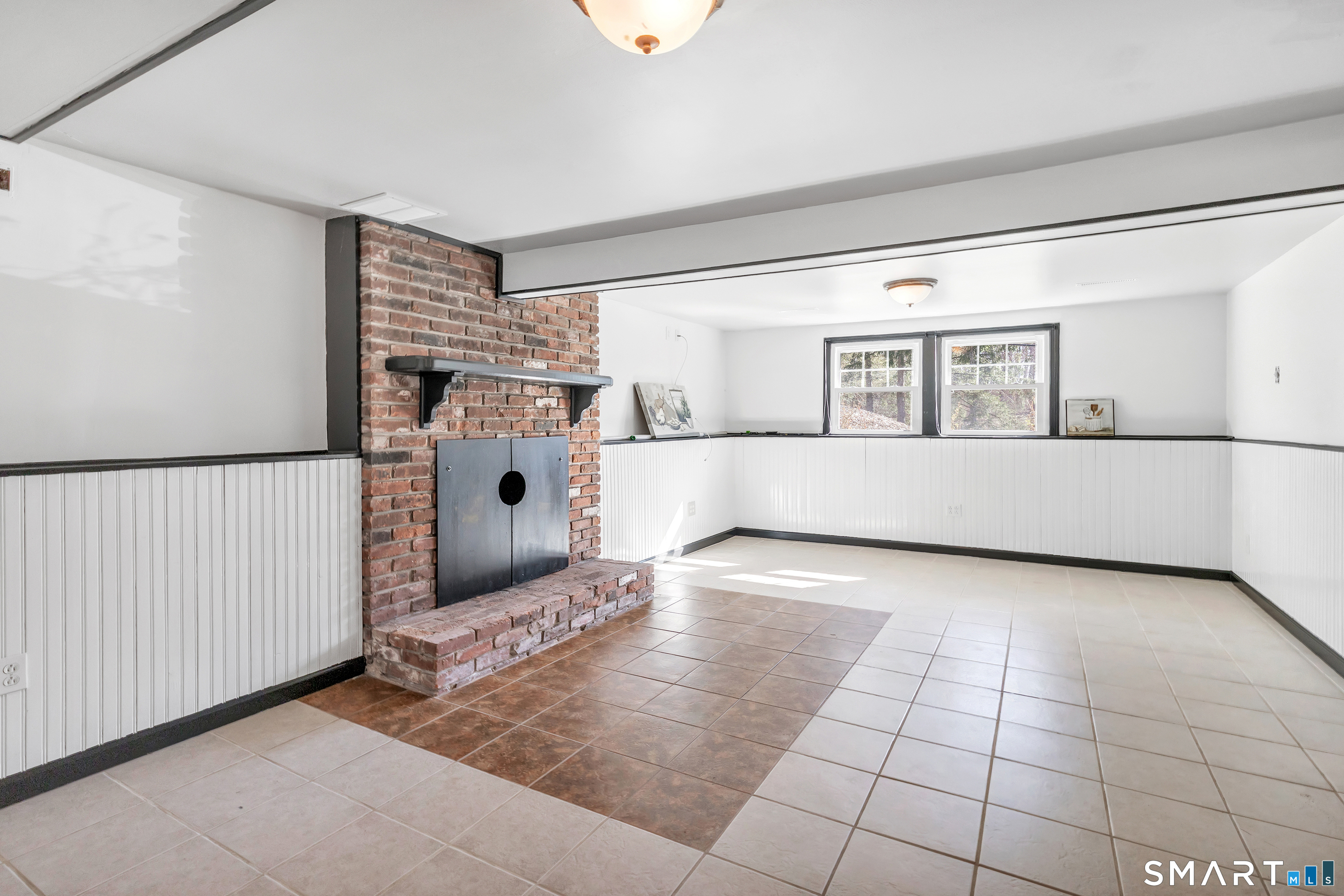 52 Cook Lane Beacon Falls CT 06403