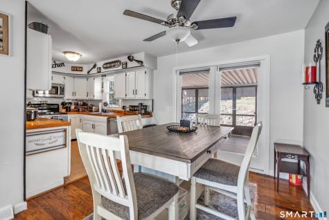 52 Cook Lane Beacon Falls CT 06403