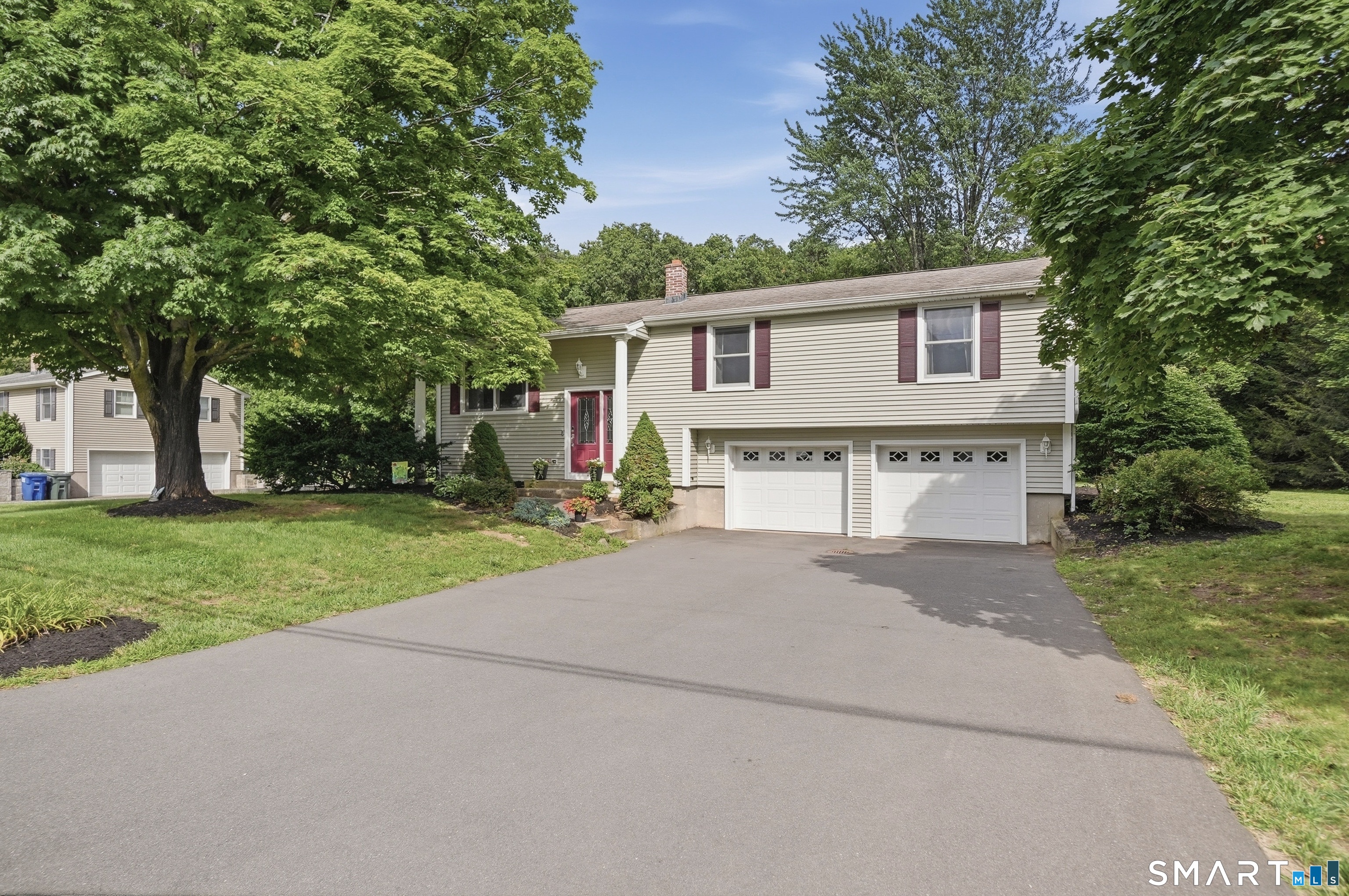 101 Deer Run Southington CT 06479