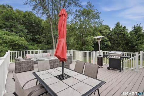 101 Deer Run Southington CT 06479