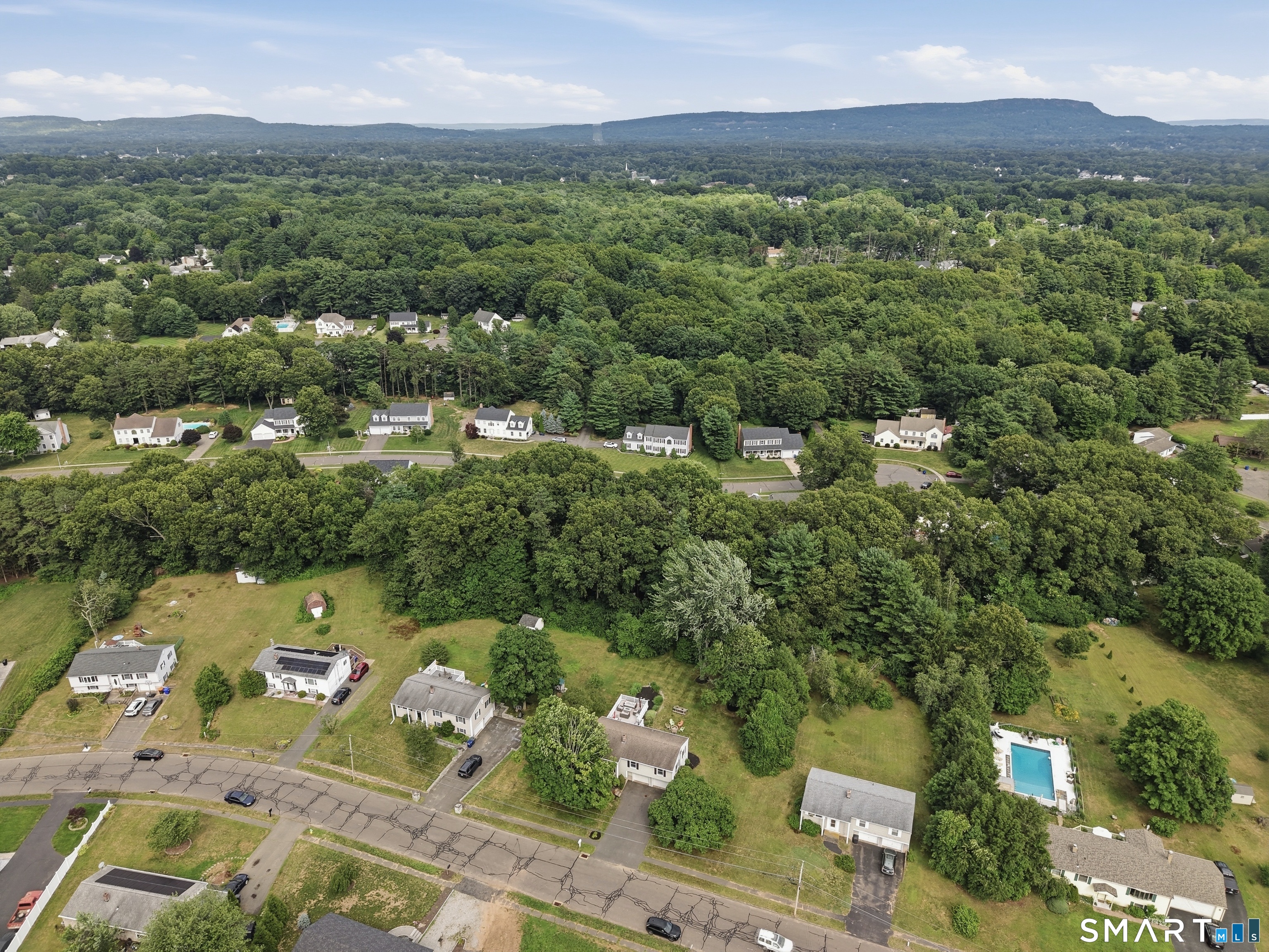 101 Deer Run Southington CT 06479
